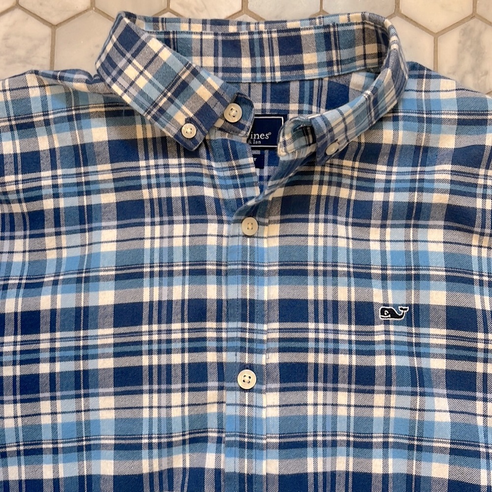 Boys Vineyard Vines button down
